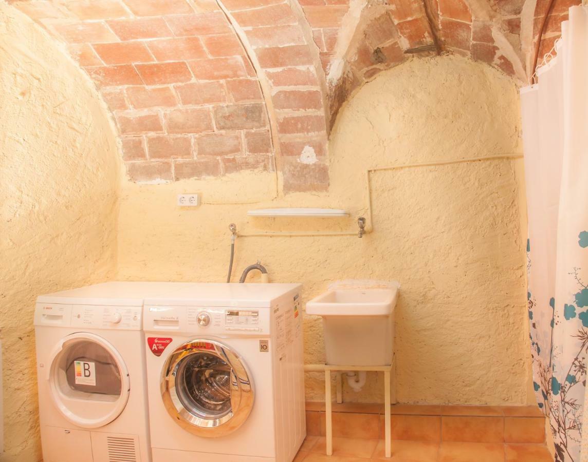 Cal Xaiet Guest House Llampaies Екстериор снимка