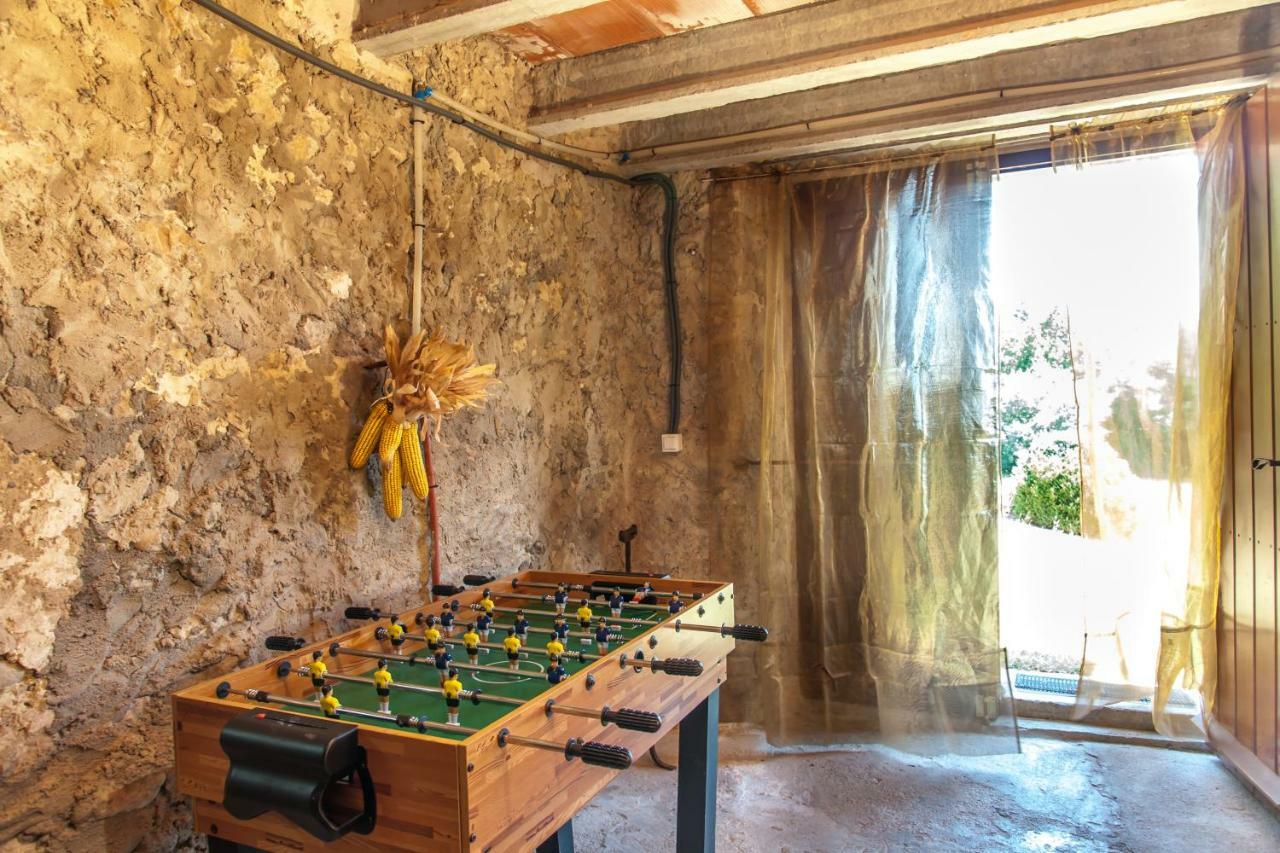 Cal Xaiet Guest House Llampaies Екстериор снимка