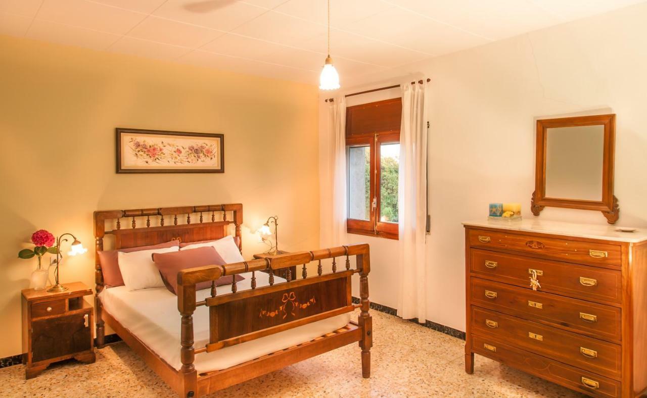 Cal Xaiet Guest House Llampaies Екстериор снимка
